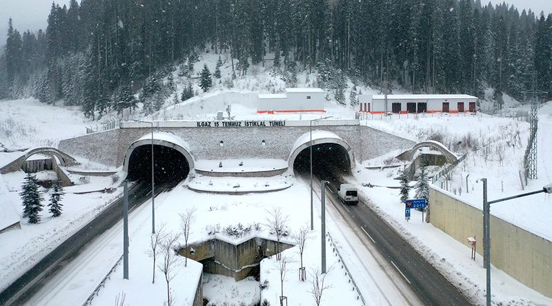 Ilgaz Dağı'nda yoğun kar etkili oluyor